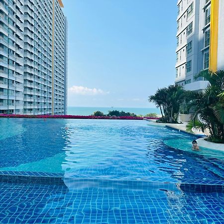 Seaview Beach Room Lumpini-Pool And Gym Face To Ocean Jomtien Beach Exterior foto
