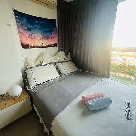 Seaview Beach Room Lumpini-Pool And Gym Face To Ocean Jomtien Beach Exterior foto
