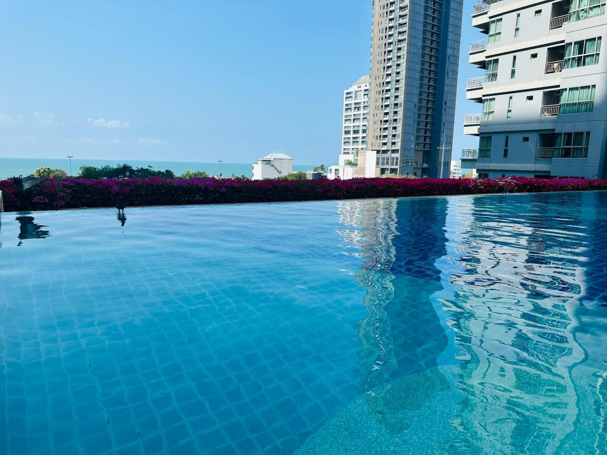 Seaview Beach Room Lumpini-Pool And Gym Face To Ocean Jomtien Beach Exterior foto