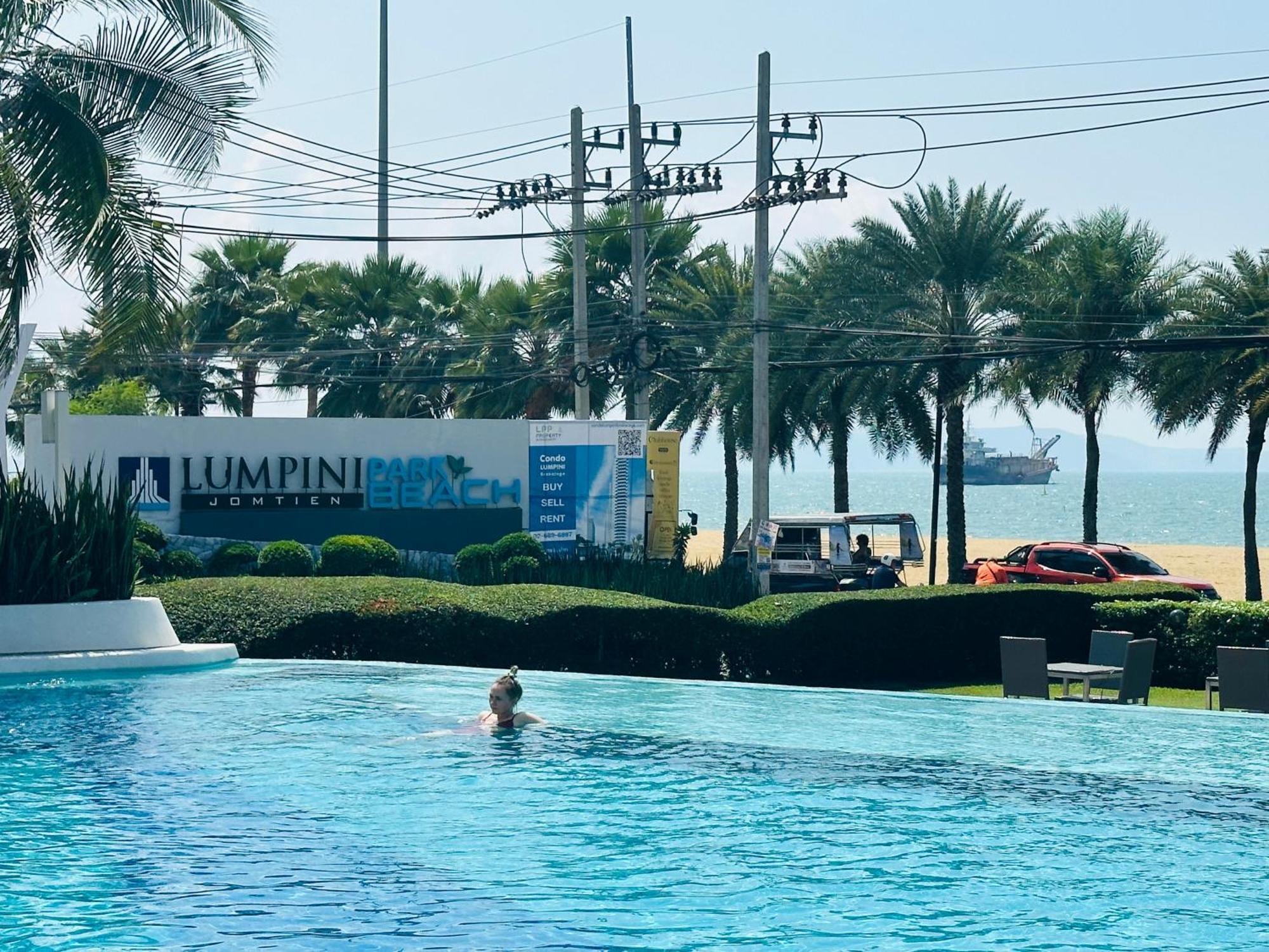 Seaview Beach Room Lumpini-Pool And Gym Face To Ocean Jomtien Beach Exterior foto