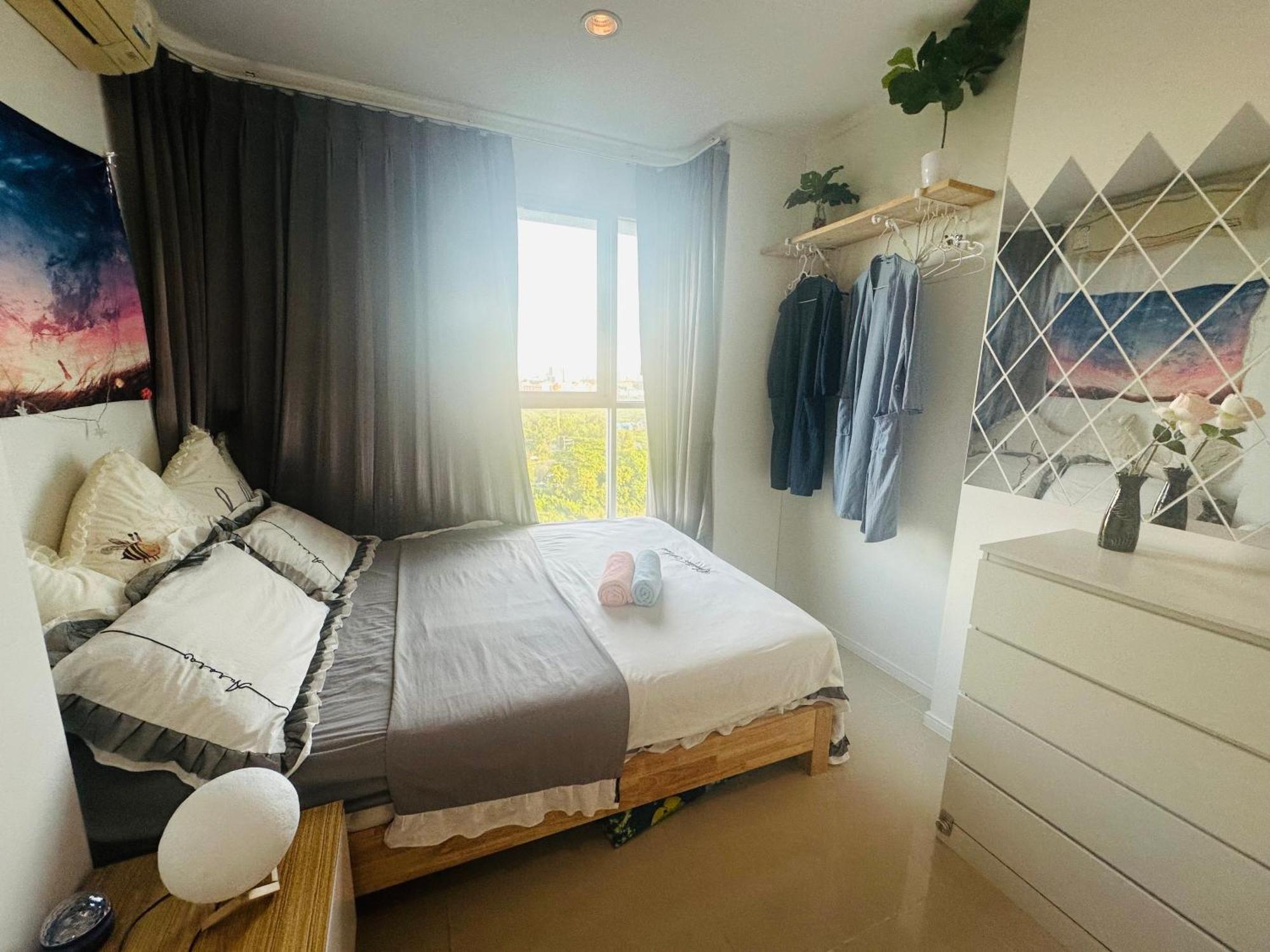 Seaview Beach Room Lumpini-Pool And Gym Face To Ocean Jomtien Beach Exterior foto